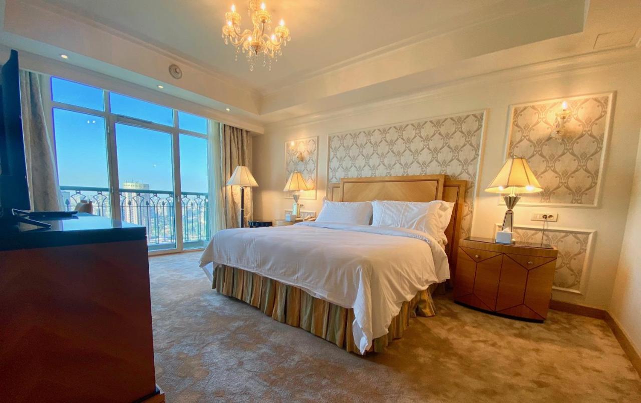 Chez Haytham At Four Seasons Nile Plaza Residential Suite Каир Экстерьер фото