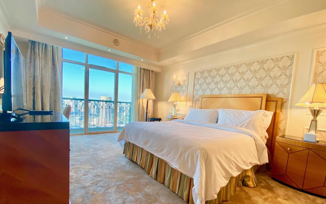 Chez Haytham At Four Seasons Nile Plaza Residential Suite Каир Экстерьер фото